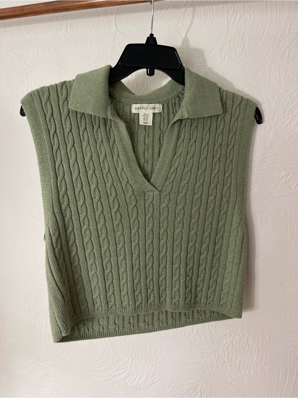 Happily Grey Olive Cable Knit Sleeveless V-Neck Sweater Vest with Collar